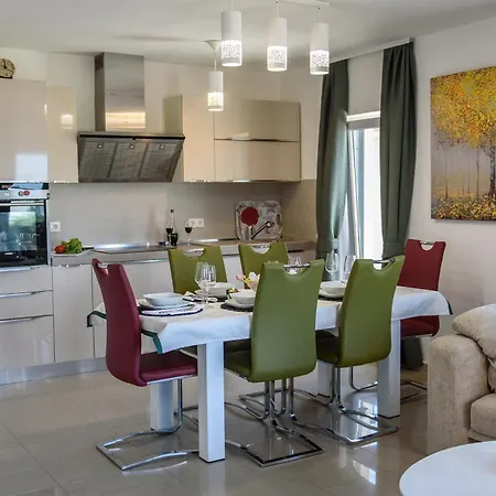 Vesna In * زادار