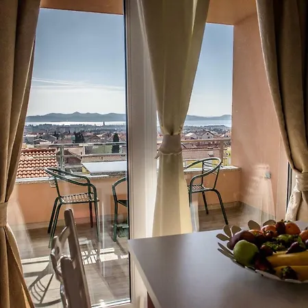 Apartamento Vesna In Zadar