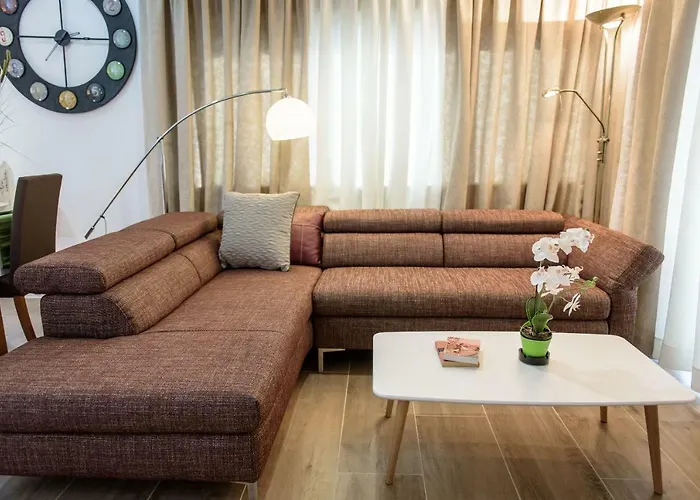 Vesna In Ζαντάρ