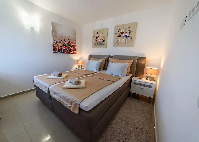 Vesna In Apartament *