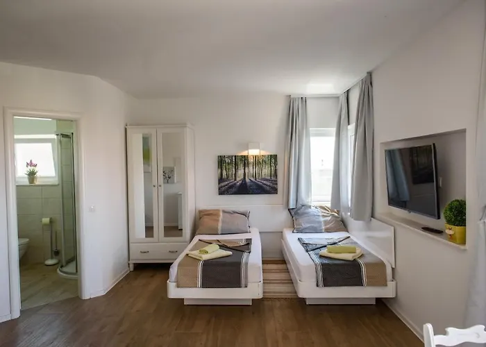 Vesna In Apartament *